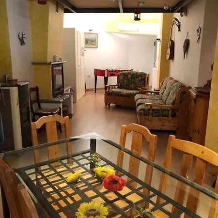 Underground Haven And Free Parking Apartman *